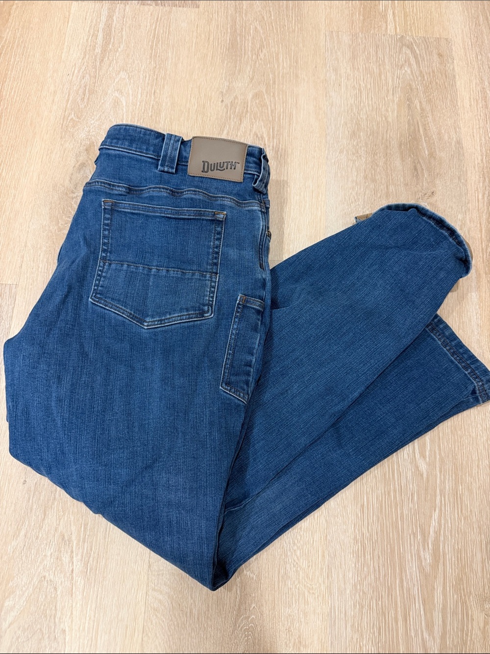 Duluth Trading Co Men’s ballroom Double Flex Dark Blue Straight-Leg Jeans